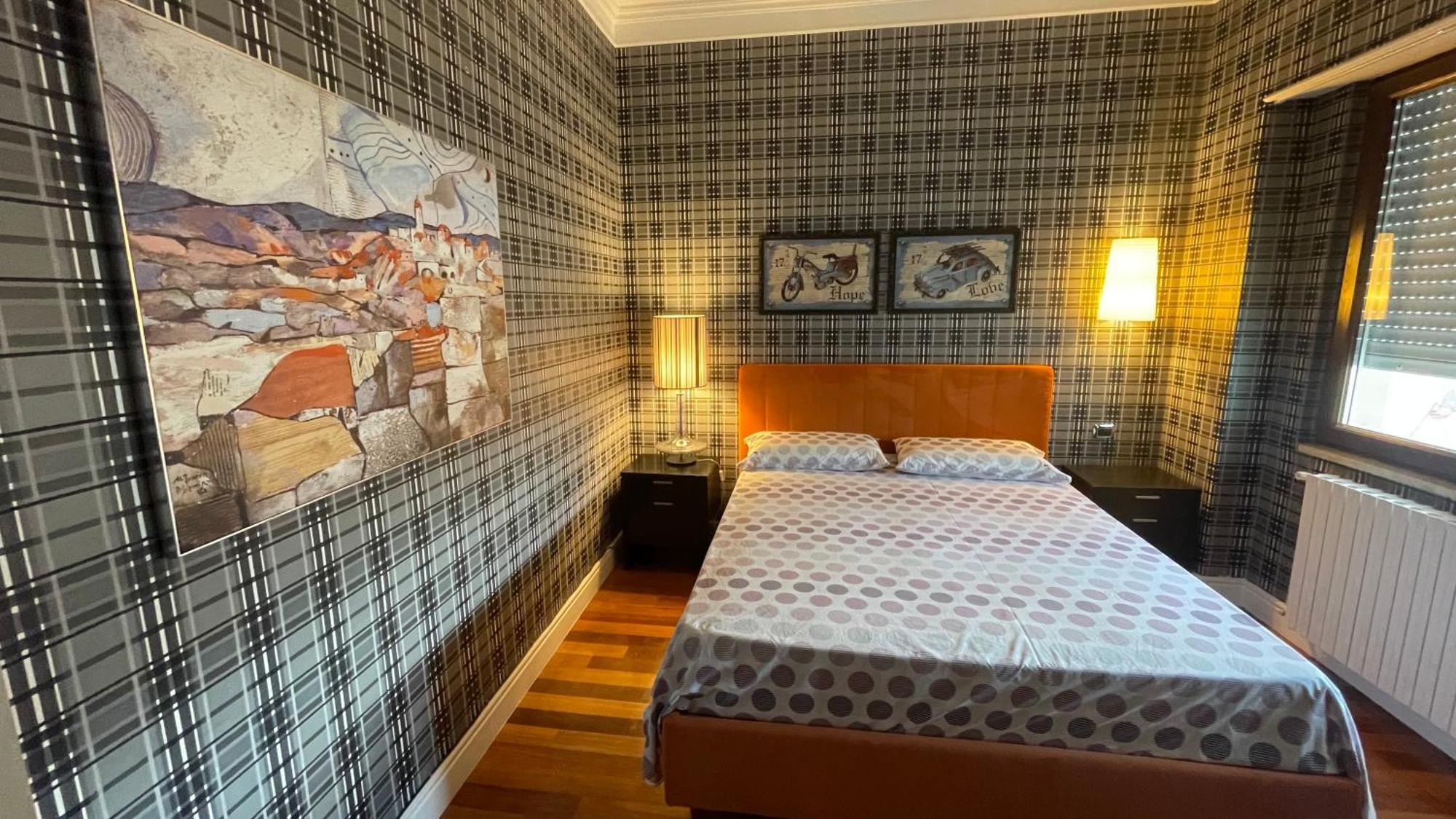 Leonardo Rooms アヴェッリーノ エクステリア 写真